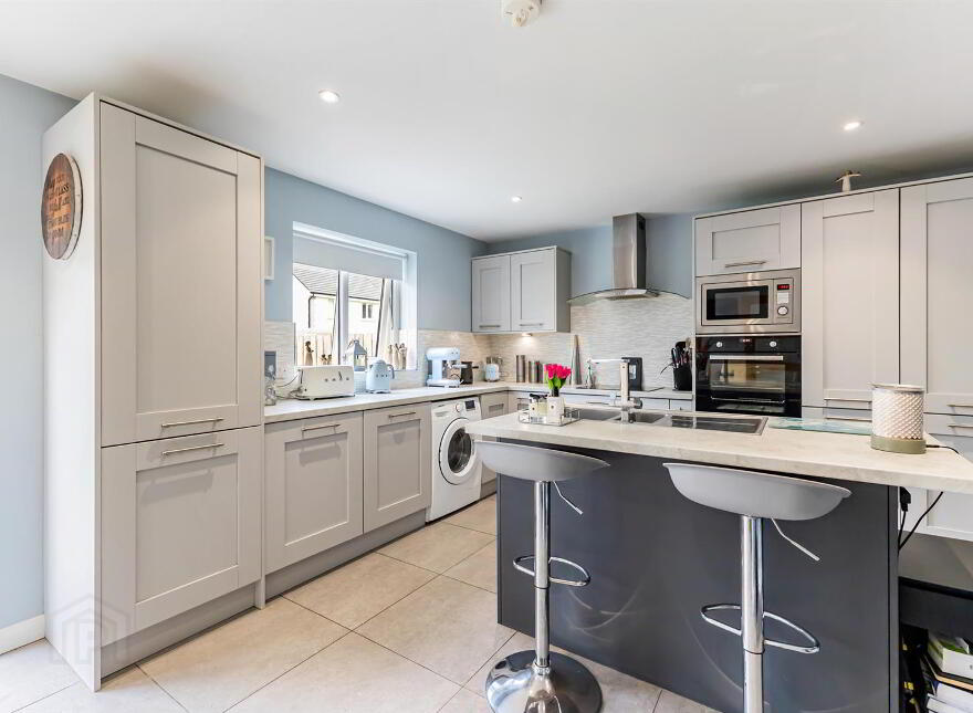 20 Todds Hill, Saintfield, Ballynahinch, BT24 7FX