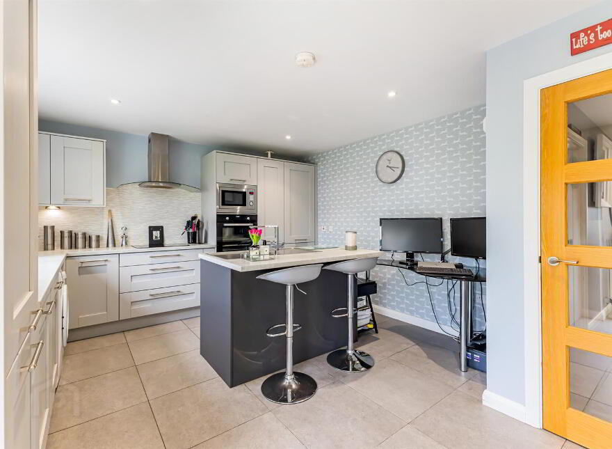 20 Todds Hill, Saintfield, Ballynahinch, BT24 7FX