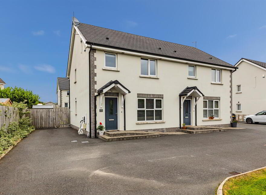 20 Todds Hill, Saintfield, Ballynahinch, BT24 7FX photo