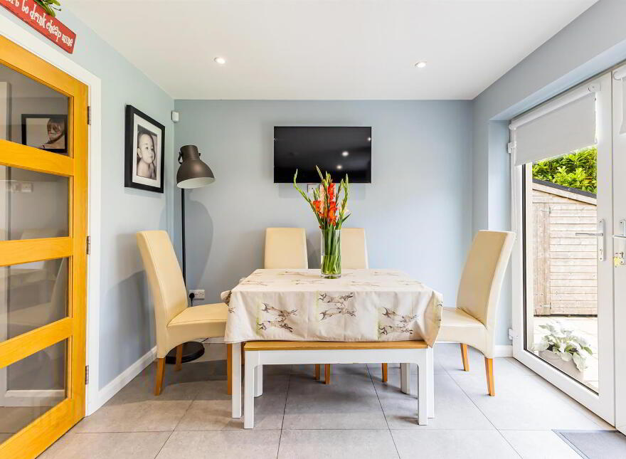 20 Todds Hill, Saintfield, Ballynahinch, BT24 7FX