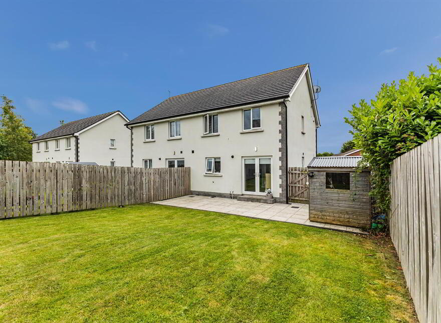 20 Todds Hill, Saintfield, Ballynahinch, BT24 7FX