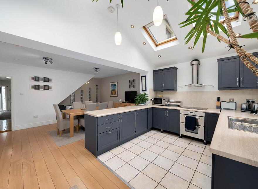 293 Blackhorse Avenue, Dublin, D07C3W6