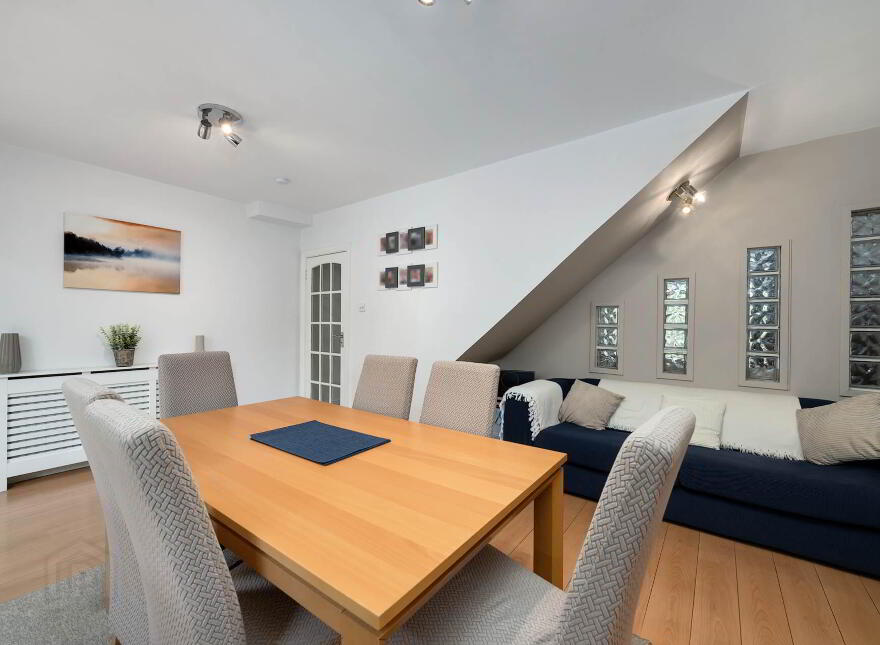 293 Blackhorse Avenue, Dublin, D07C3W6