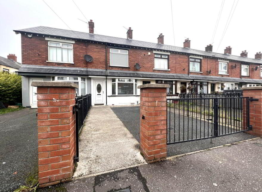 4 York Crescent, Belfast, BT15 3RA photo