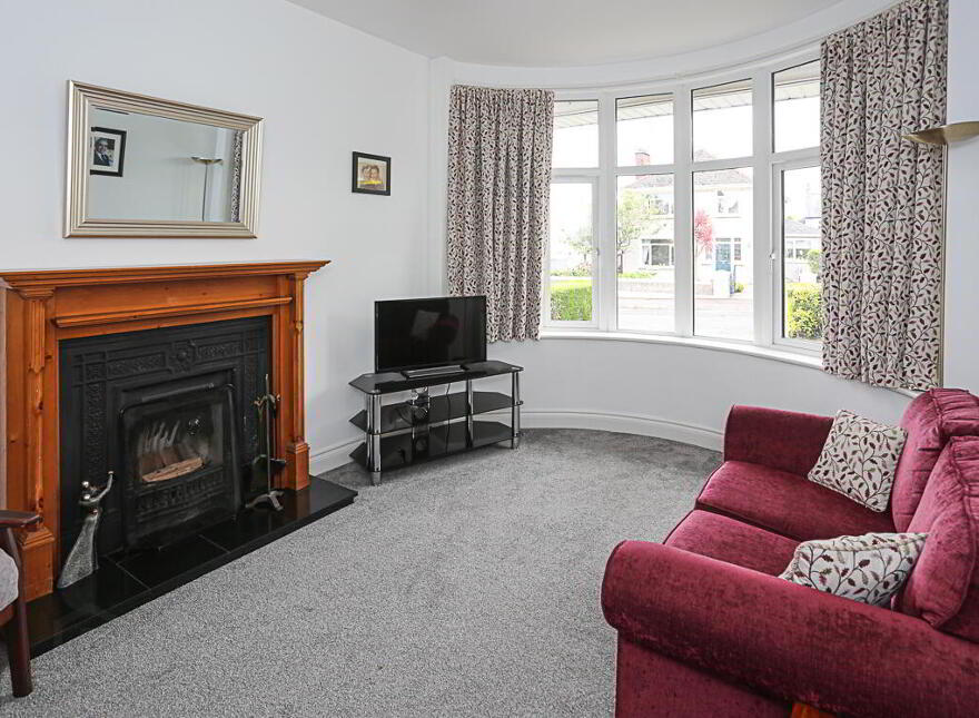 16 Donard Avenue, Bangor, BT20 3QD