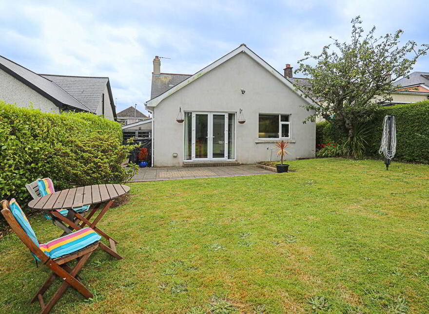 16 Donard Avenue, Bangor, BT20 3QD
