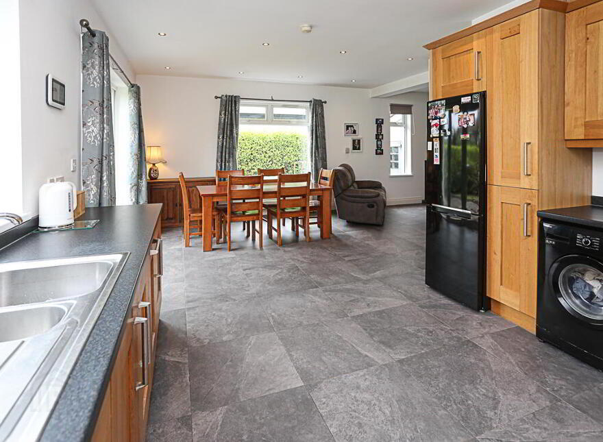 16 Donard Avenue, Bangor, BT20 3QD