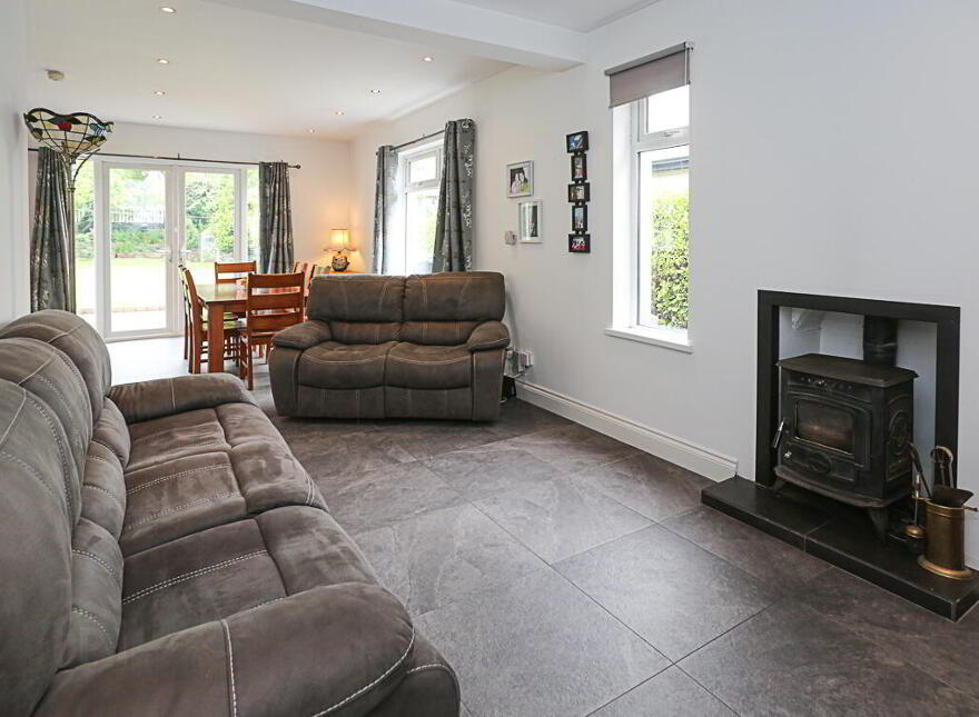 16 Donard Avenue, Bangor, BT20 3QD