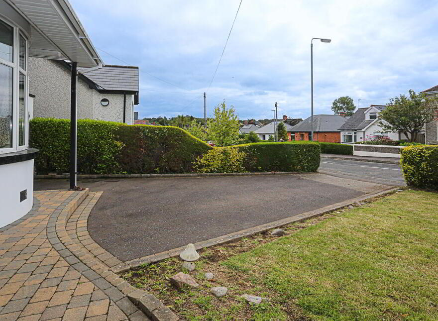 16 Donard Avenue, Bangor, BT20 3QD