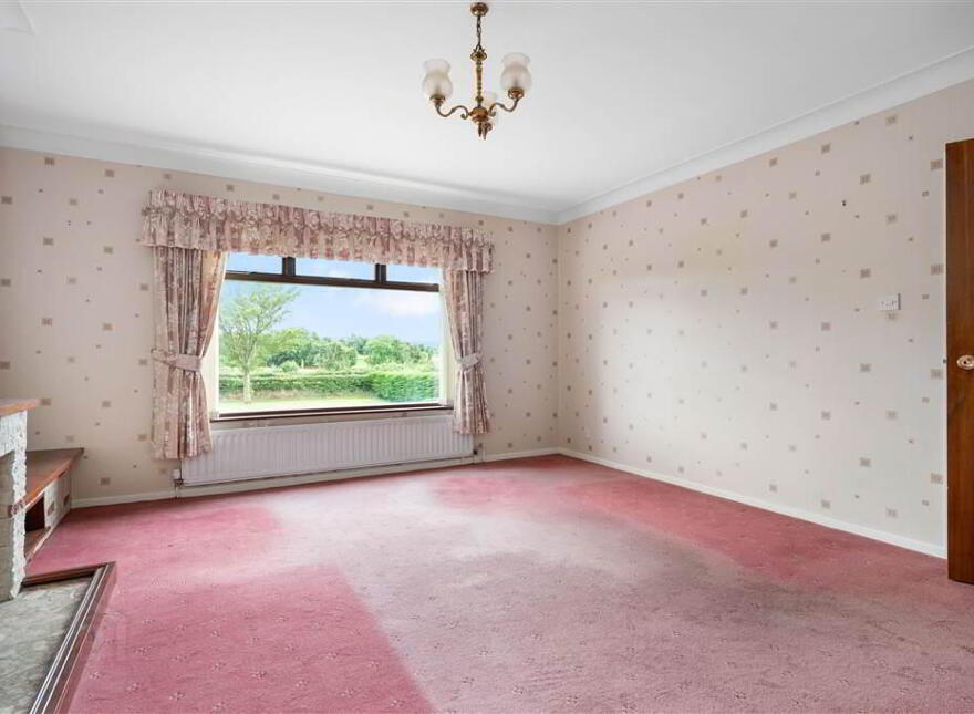66 Carnlough Road, Broughshane, Ballymena, BT43 7HG