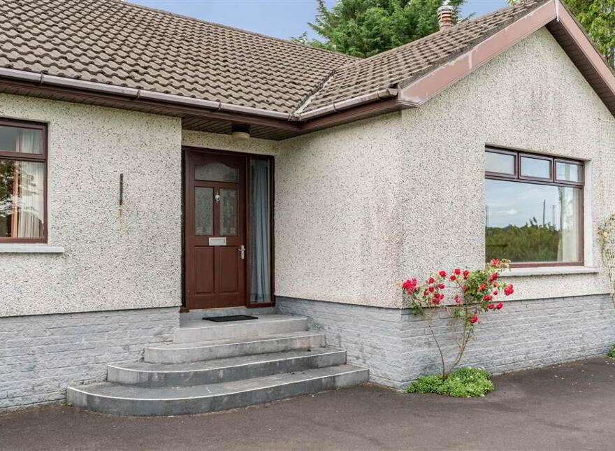 66 Carnlough Road, Broughshane, Ballymena, BT43 7HG