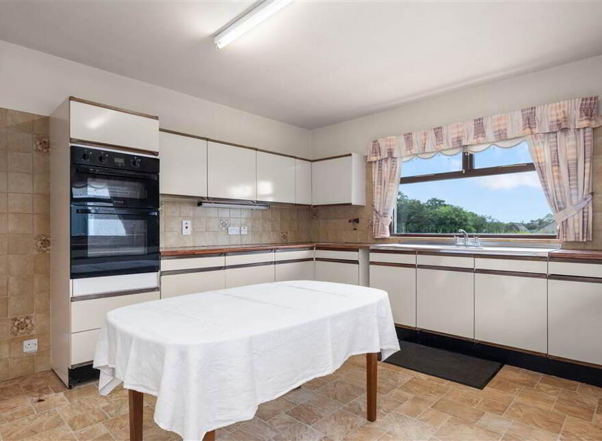 66 Carnlough Road, Broughshane, Ballymena, BT43 7HG