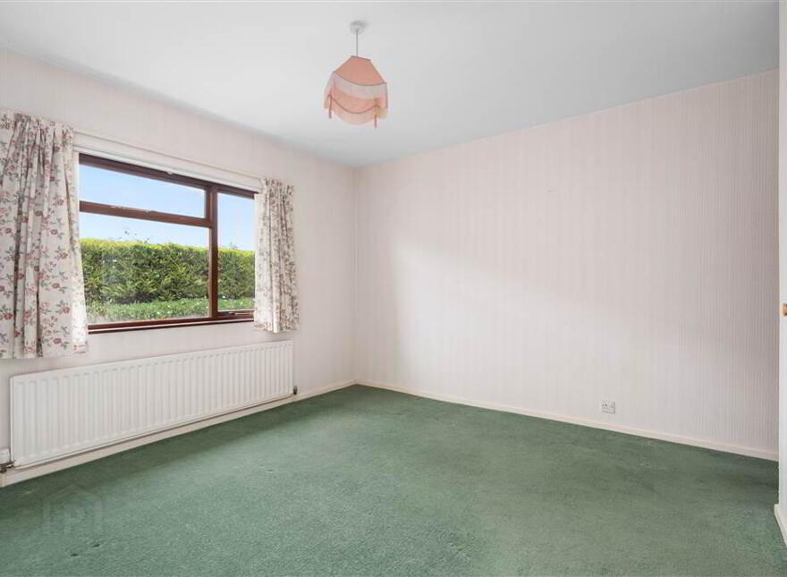66 Carnlough Road, Broughshane, Ballymena, BT43 7HG