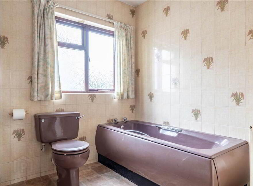 66 Carnlough Road, Broughshane, Ballymena, BT43 7HG