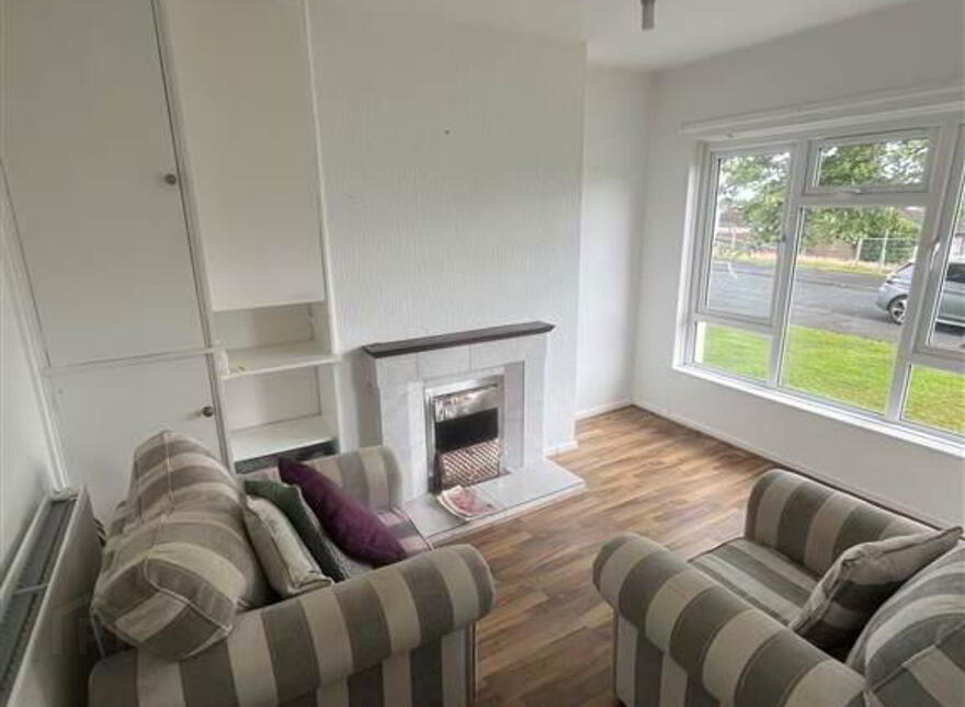 32 Skipperstone Avenue, Bangor, BT19 7HT