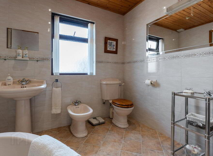 18 Gransha Road South, Bangor, BT19 7QB
