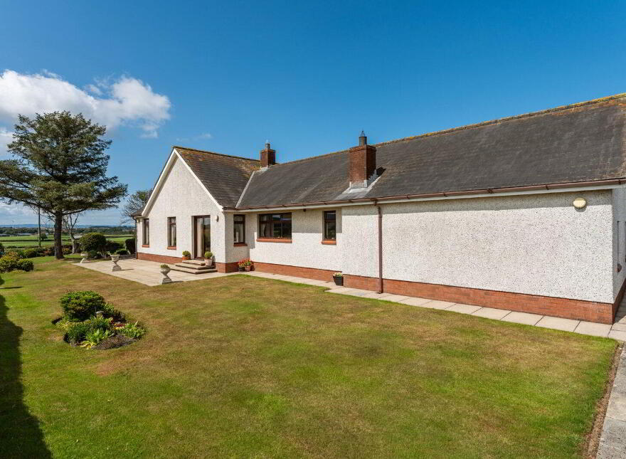 18 Gransha Road South, Bangor, BT19 7QB