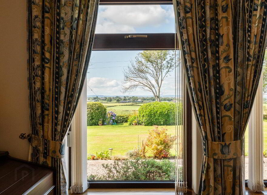 18 Gransha Road South, Bangor, BT19 7QB