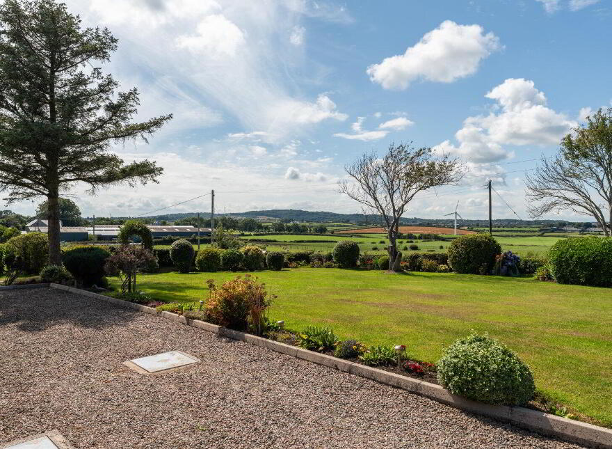 18 Gransha Road South, Bangor, BT19 7QB