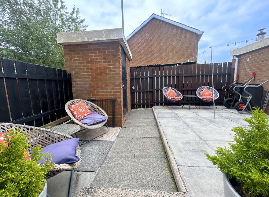 33 Donegore Drive, Parkhall, Antrim, BT41 1DU