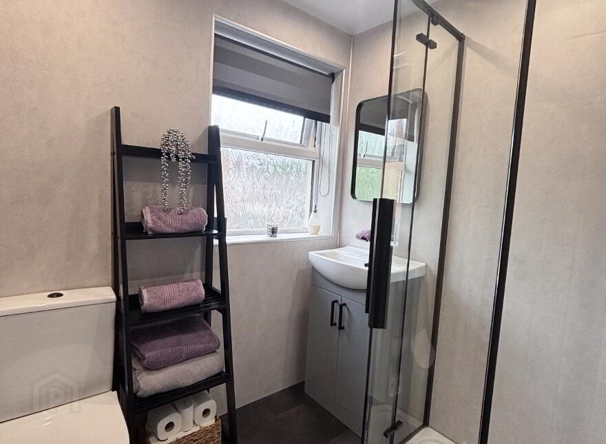 33 Donegore Drive, Parkhall, Antrim, BT41 1DU