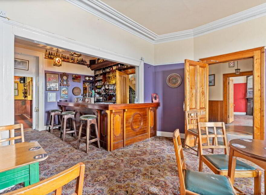 The Marine Bar, Upper Strand, Youghal