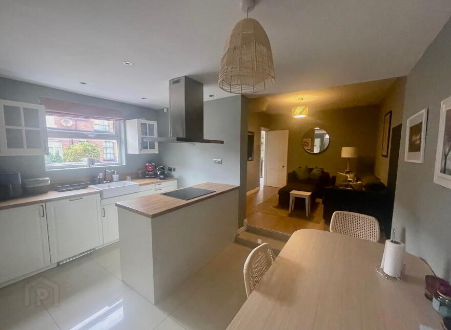 Rathgar Street, Lisburn Road, Belfast, BT9 7GD