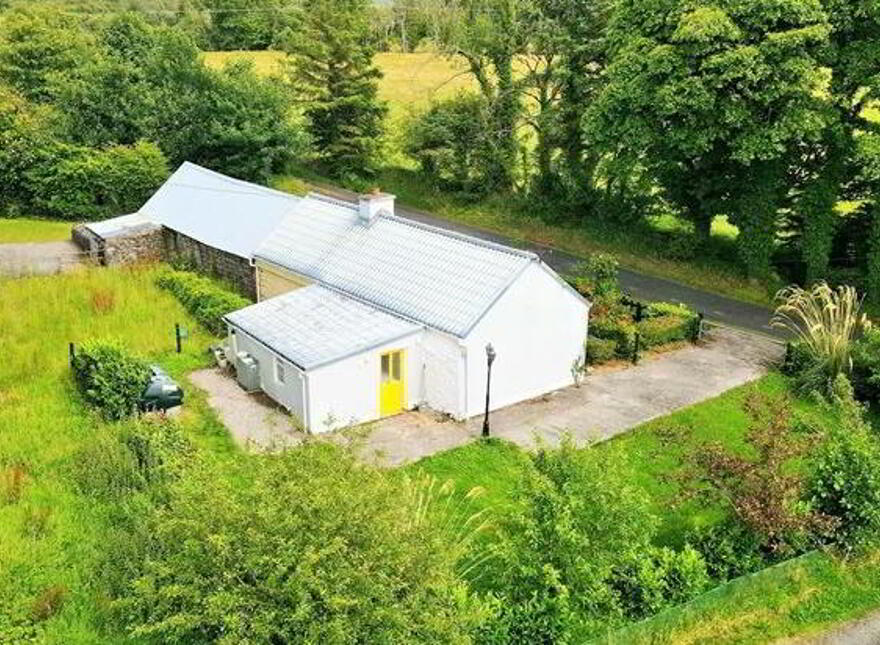 Aghaderry, Loughglynn, F45HH72