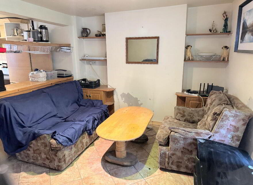 11 Skeffington St, Wexford Town, Y35