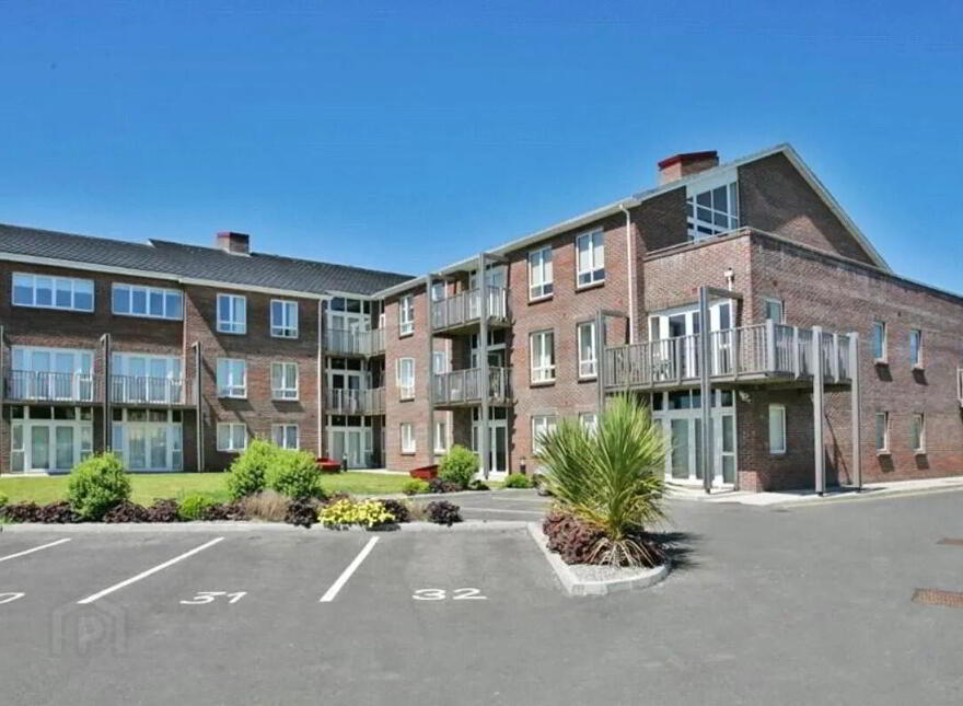 2 Blackrock Court, Youghal Road, Dungarvan, X35VK59 photo
