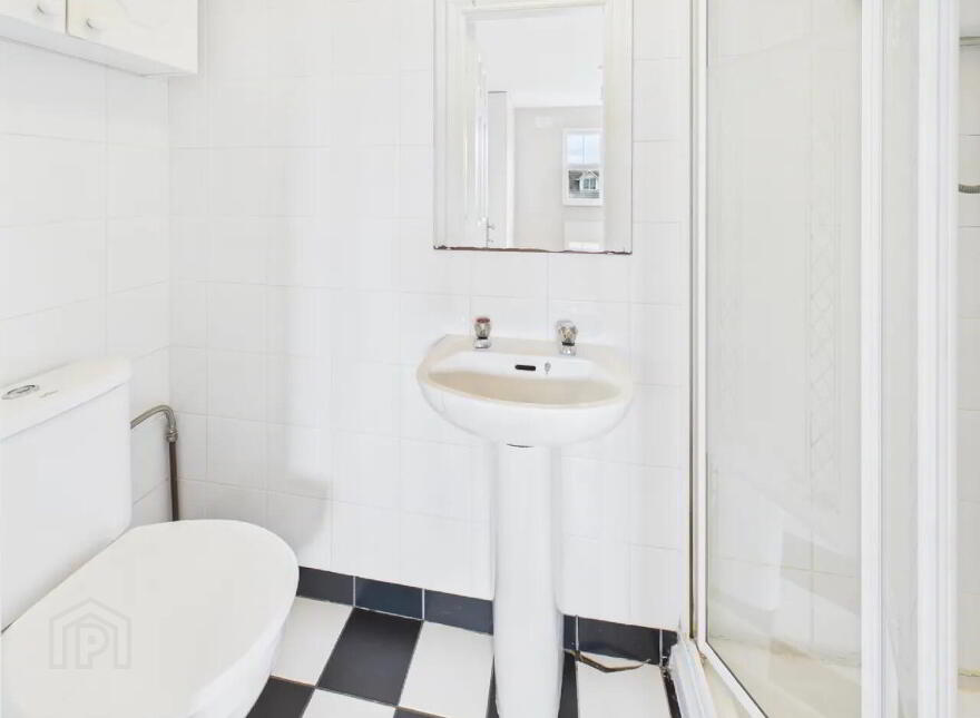 29 Coille Fuinseoige, St. Conlan's Road, Nenagh, E45A003