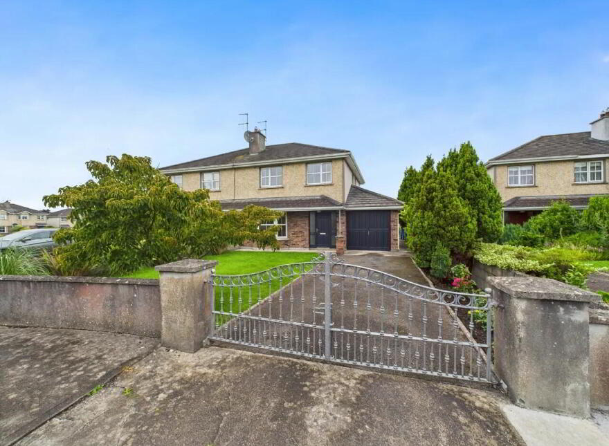 29 Coille Fuinseoige, St. Conlan's Road, Nenagh, E45A003