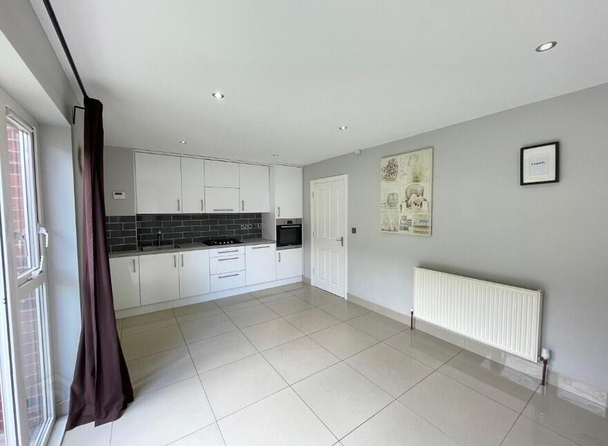 12 Lewis Park, Belfast, BT4 1FE