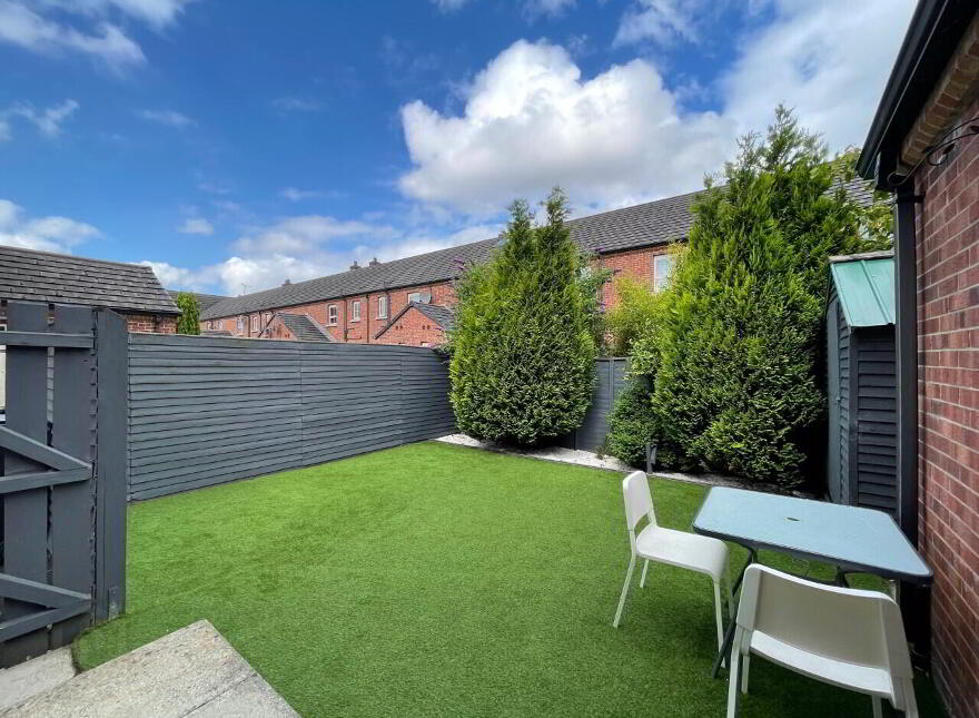 12 Lewis Park, Belfast, BT4 1FE