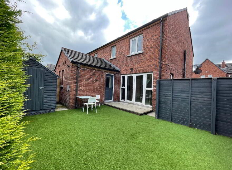 12 Lewis Park, Belfast, BT4 1FE