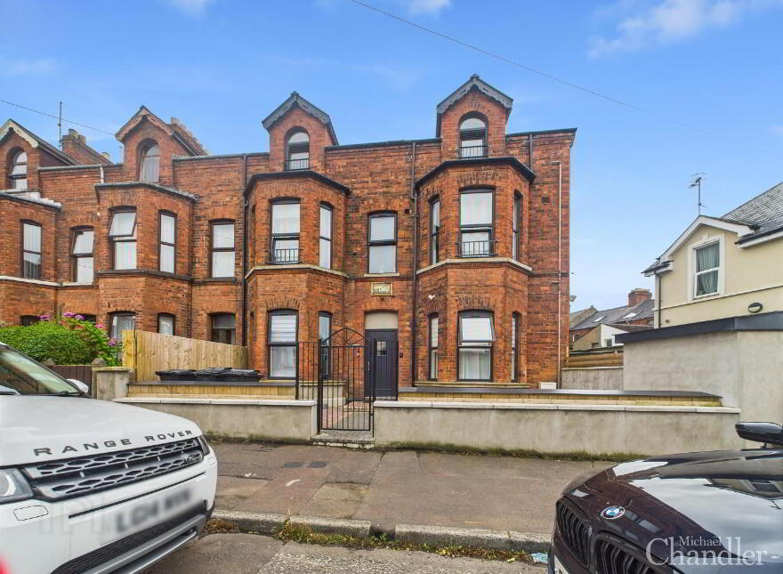 72a Cedar Avenue, Belfast, BT15 5AT photo