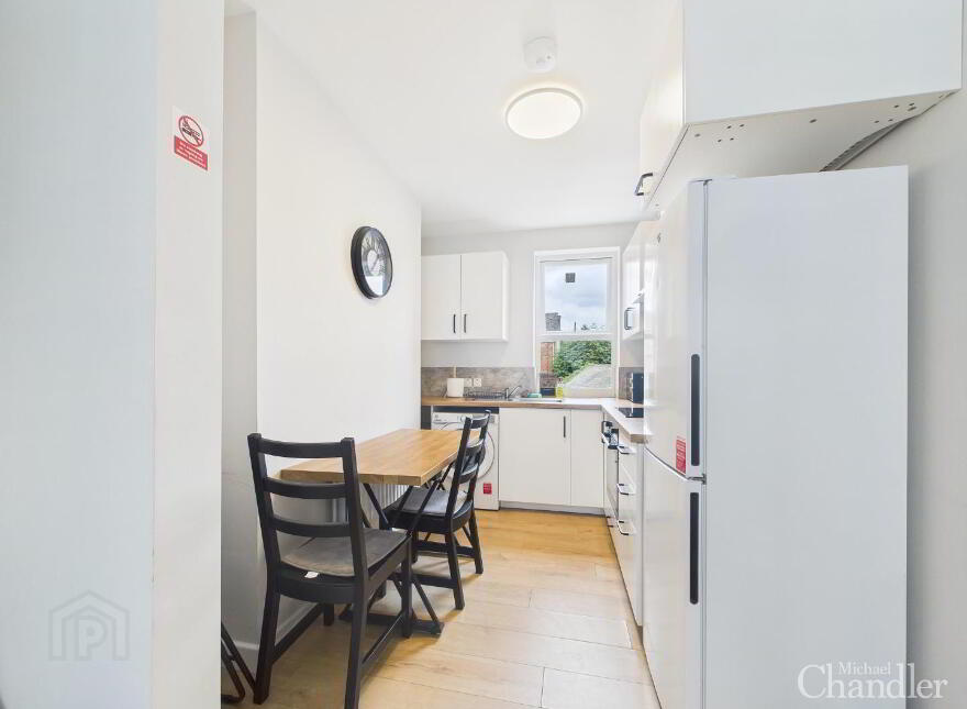 72a Cedar Avenue, Belfast, BT15 5AT
