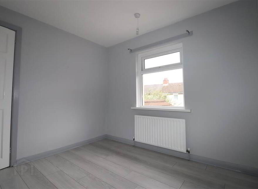 10 Windsor Avenue, Lisburn, BT28 1EE