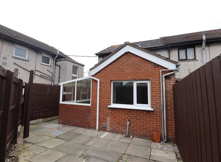 10 Windsor Avenue, Lisburn, BT28 1EE
