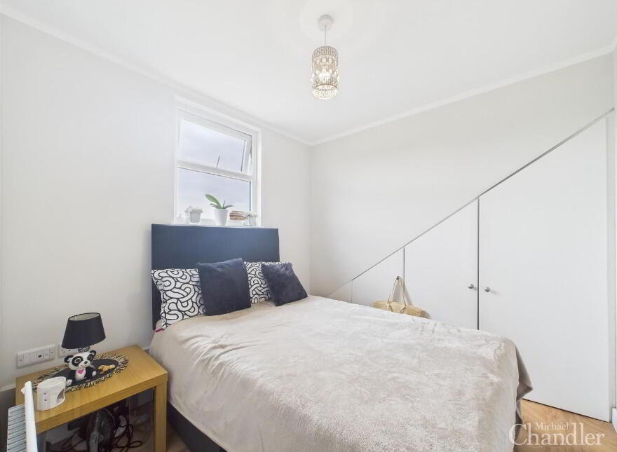 72b Cedar Avenue, Belfast, BT15 5AT
