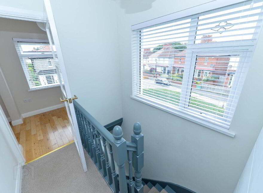 2 Sydenham Crescent, Belfast, BT4 1PX