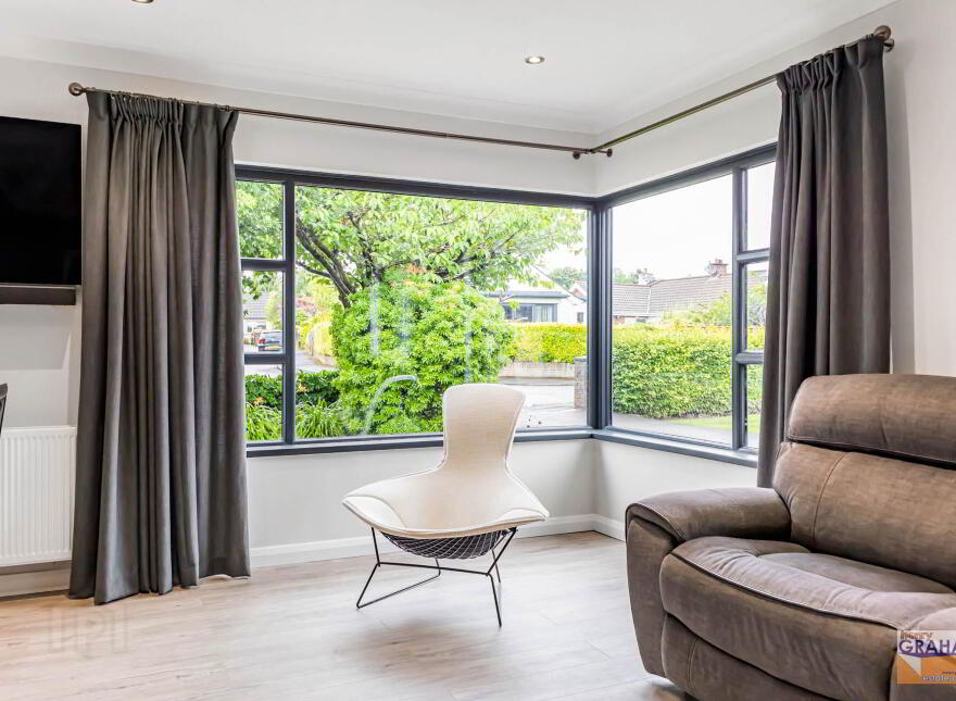 8 Sandyhill Avenue, Drumbeg, Belfast, BT17 9LT