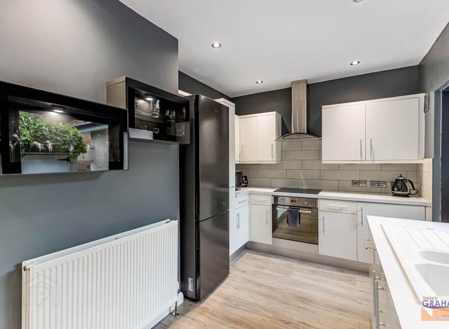 8 Sandyhill Avenue, Drumbeg, Belfast, BT17 9LT