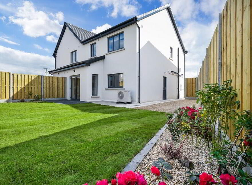 61 Cluain Loinn Grove, Oldcastle, A82E5YH