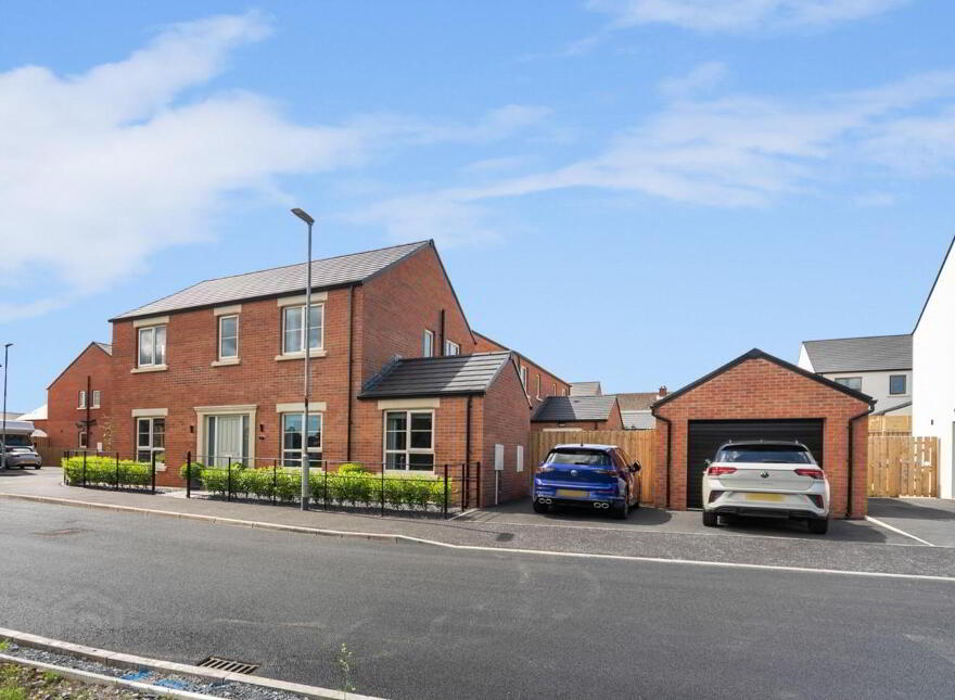 11 Castlelodge Gardens, Comber, BT23 5FR