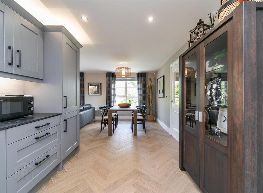 11 Castlelodge Gardens, Comber, BT23 5FR