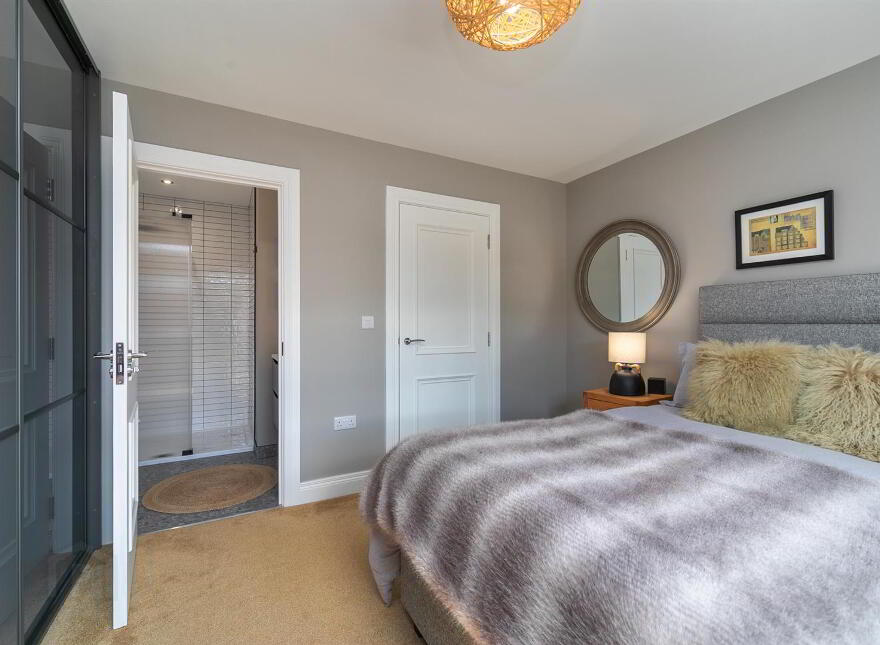 11 Castlelodge Gardens, Comber, BT23 5FR