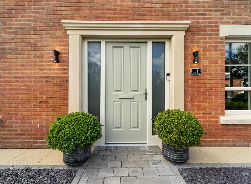 11 Castlelodge Gardens, Comber, BT23 5FR