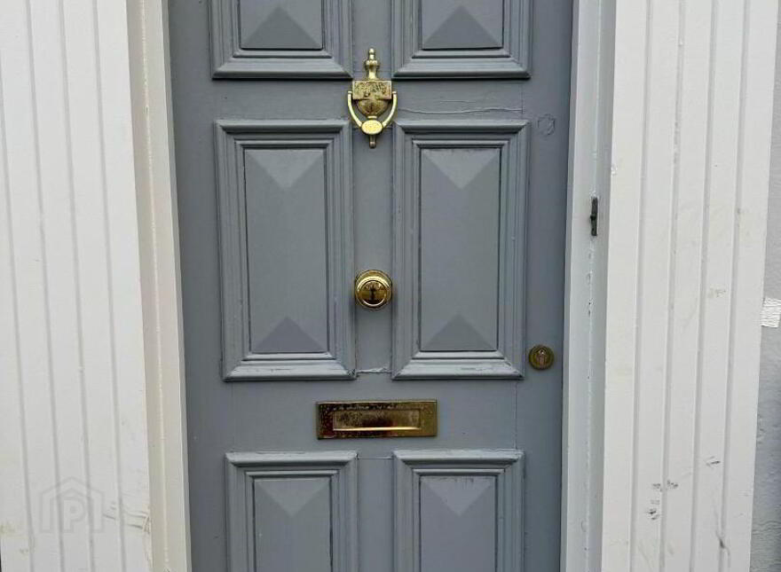 8 Bridge Street, Rostrevor, Newry, BT34 3BG