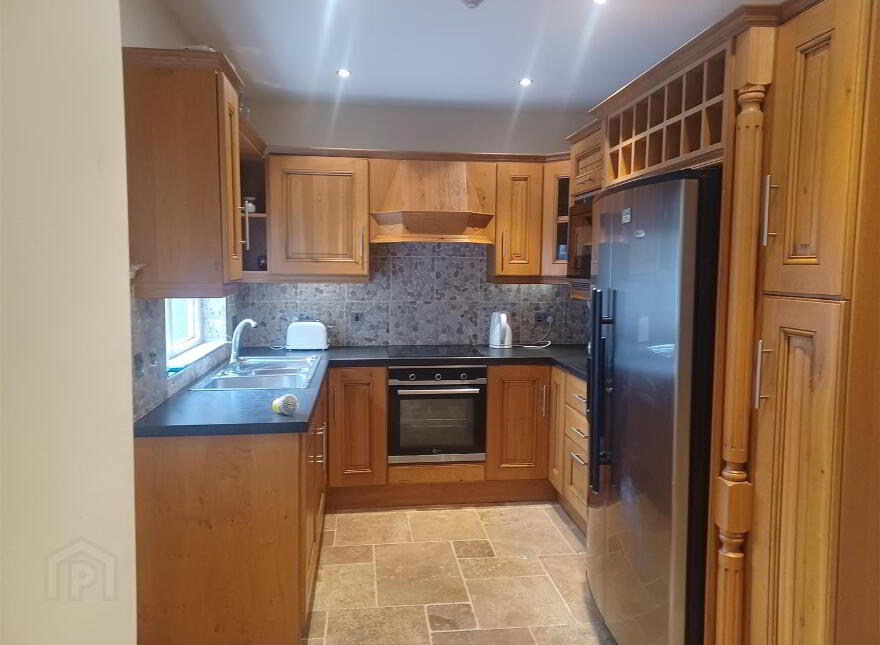 8 Bridge Street, Rostrevor, Newry, BT34 3BG